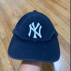 Youth Yankees baseball cap